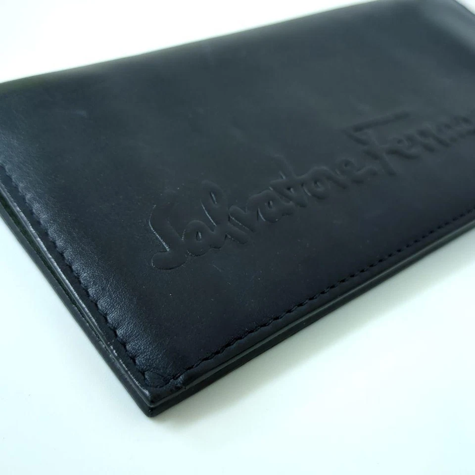 Cartera Larga Salvatore Ferragamo Doble Pliegue Azul Marino Caqui Logo Cuero muy buena Envío Foto 4 de 4