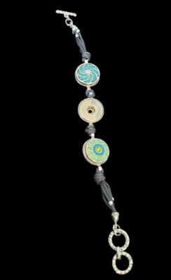 Ganz Jewel La La Black Thread 3 Button Bracelet w/ 2 Rhinestome Snaps Charms