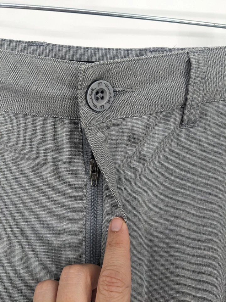Travis Mathew Shorts Mens 40 Gray Golf Athleisure Performance Sporty Casual - Image 4 of 4