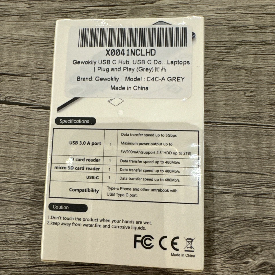 USB C Hub, USB C Docking Station with USB C to 2 Slots SD/Micro SD Memory Card - Image 2 of 4