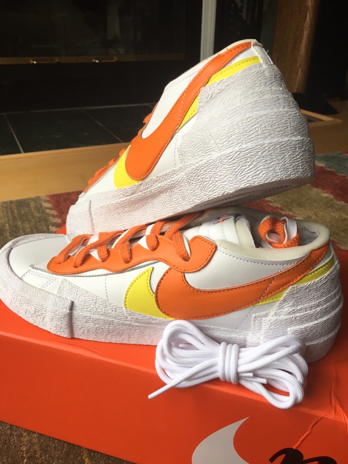 SACAI X NIKE NIKE x SACAI BLAZER BASSO MAGMA ARANCIONE (DD1877 100) UOMO TAGLIA 11 IN MANO