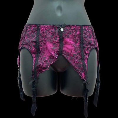 Dita von Teese ''Hot Pink'' Savior Faire Suspender Strapshalter Gr. 42