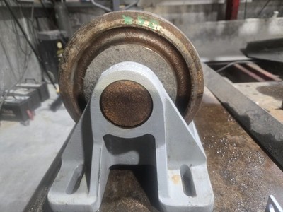 NEW McNeilus 0150441 Concrete Truck Drum Roller Assembly With Bracket 4'' Wide