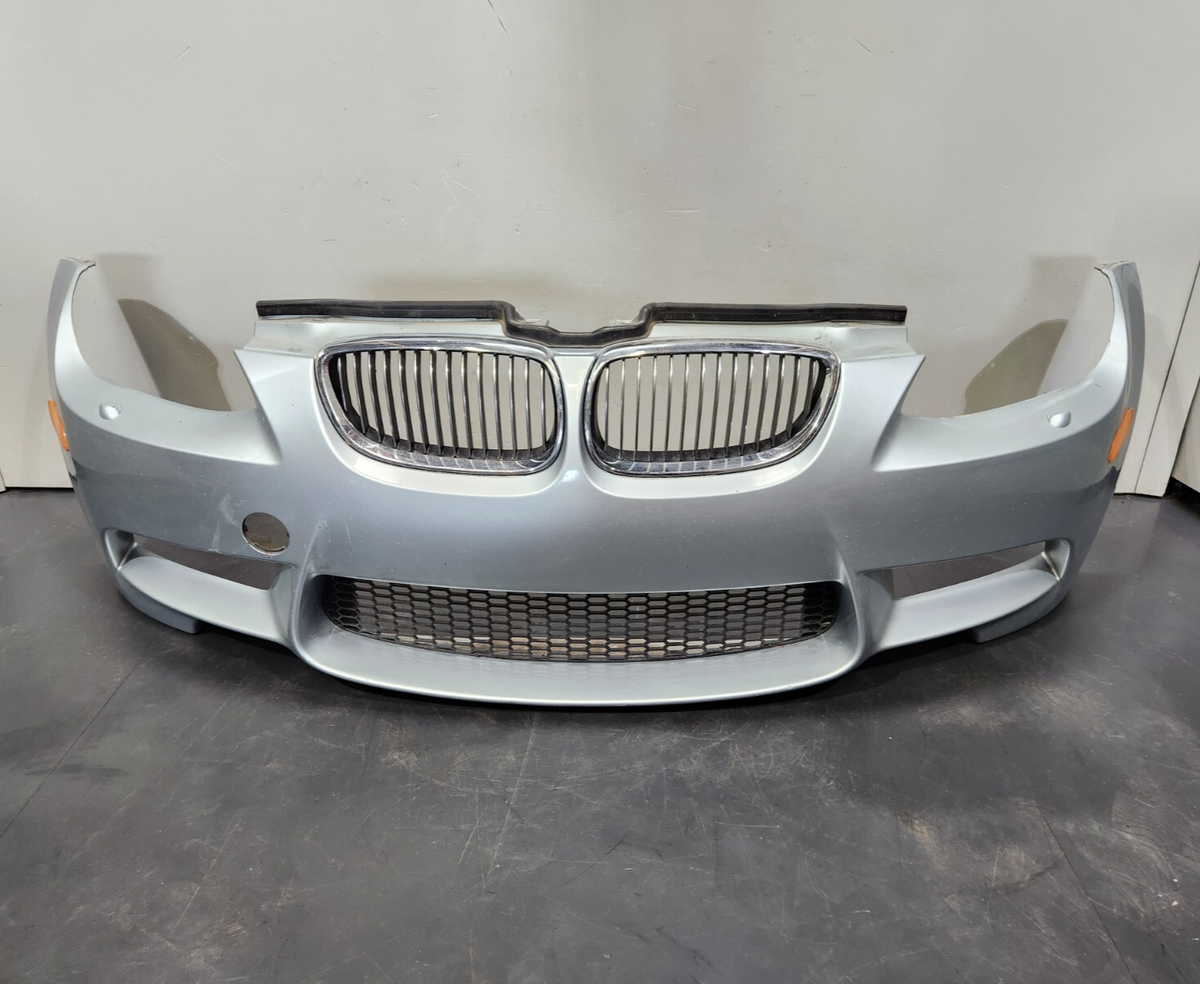 ✓ 08-13 OEM BMW M3 E90 E92 E93 Front Bumper Cover w/ Grilles