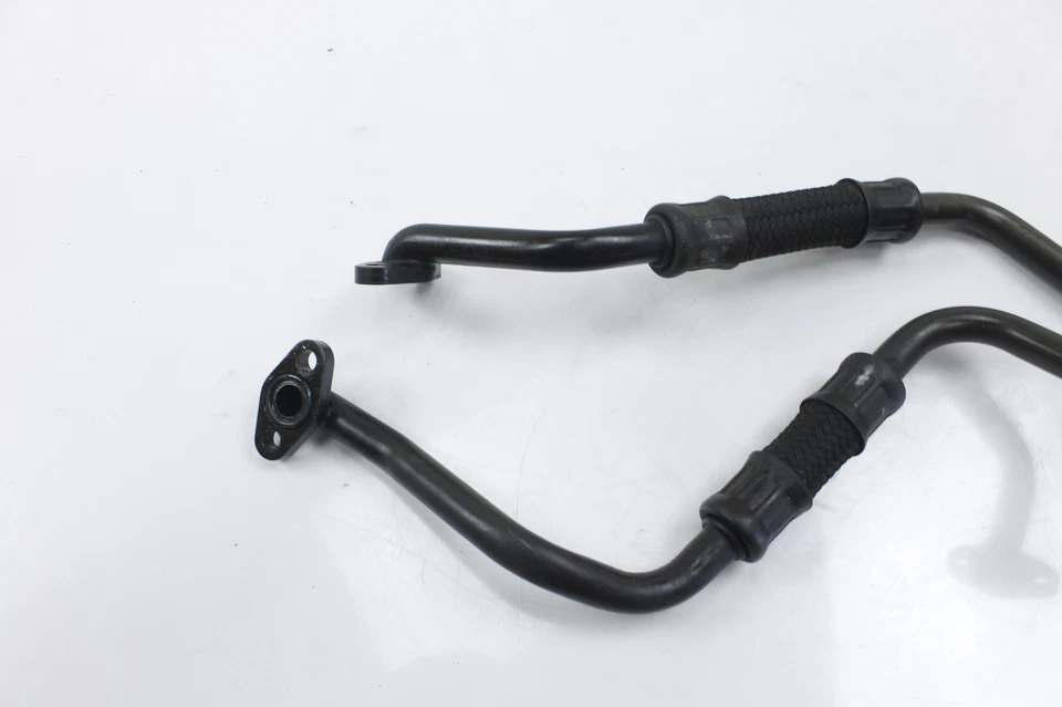 2003 2004 SUZUKI GSXR1000 OIL PIPE - Image 2 of 4