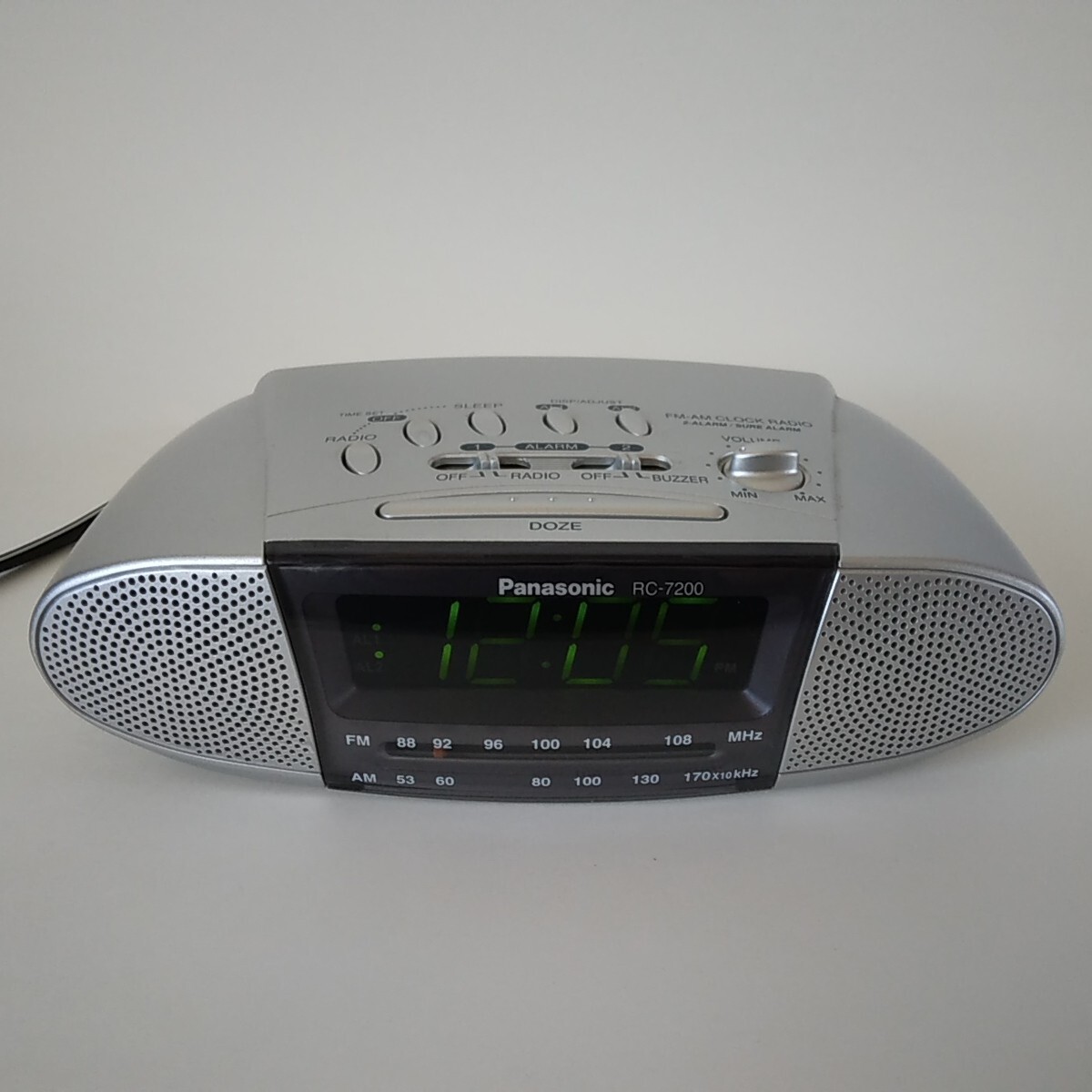 Vintage Panasonic RC-7200 Dual Alarm Clock with AM/FM Radio Green Digits Tested Works
