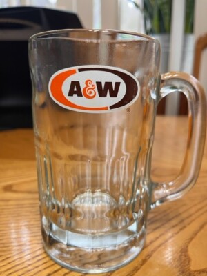 VINTAGE A&W ROOT BEER 6 INCH TALL GLASS MUG!!! FROSTY MUG ALL AMERICAN FOOD