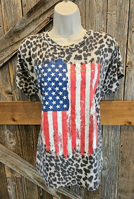Now N Forever Flag Print Blouse S Leopard Print Short Sleeve Soft Stretch NWOT 