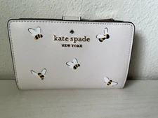 NEW Kate Spade Staci Bee Medium Compact Bifold Wallet Bees Printed Parchment