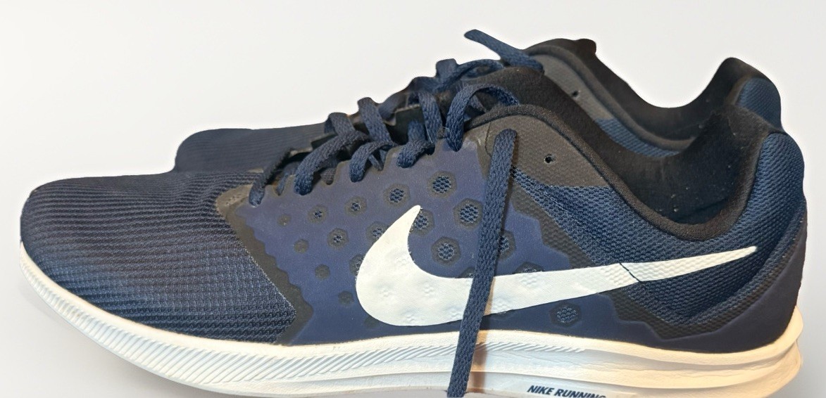 Nike Downshifter 7 Mens Running Shoes Navy & White Size 9.5 Nike Downshift 7 navy/white running shoes 852459-400 size  main image 3