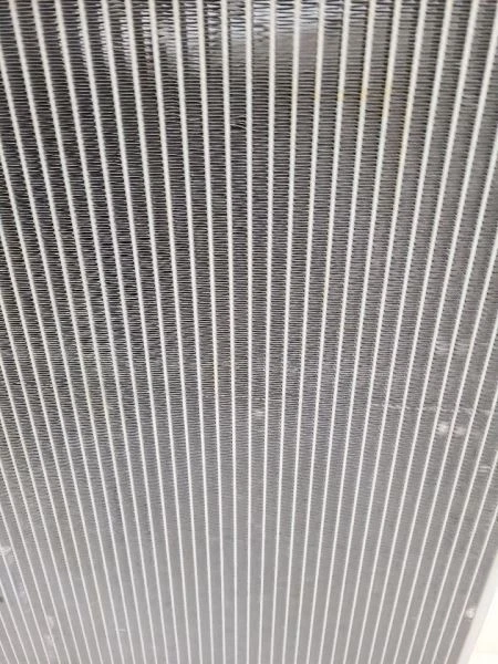 1999-2014 GMC SIERRA 2500 PICKUP 6.0L AC Condenser 99-14 - Image 3 of 4