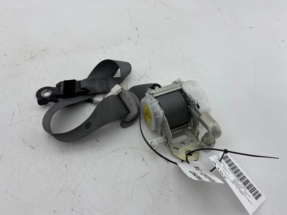 Rh 2009 - 2010 丰田卡罗拉右前乘客侧座椅皮带收回器 - Oem — 第 3/4 张图片