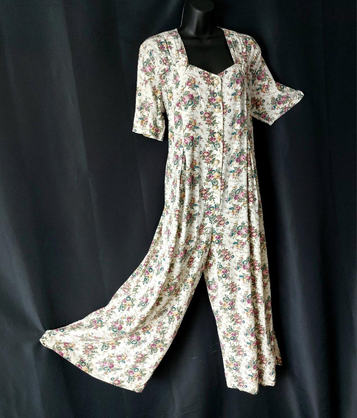BOHO Tiny Flower Print Vintage 1990s DRAPED Buttonfront WIDE CAPRI LEG JUMPSUIT