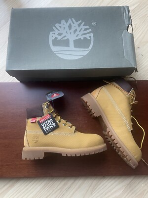 Timberland 6in Classic Wheat Helcor Waterproof Scuffproof Boots