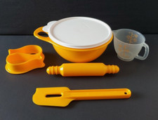 Tupperware Kids Baking Set Thasta Bowl Spatula Measuring Cup Rolling Pin Cutter