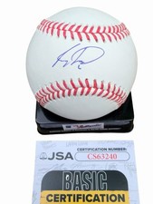 Ryan Howard Cards, Rookie Cards and Autographed Memorabilia Guide 36