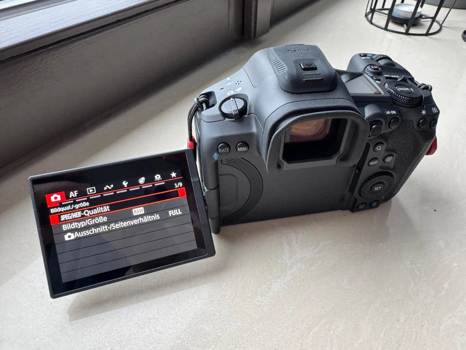 Canon EOS R5 Mark II Body - wie neu - - Bild 4 von 4