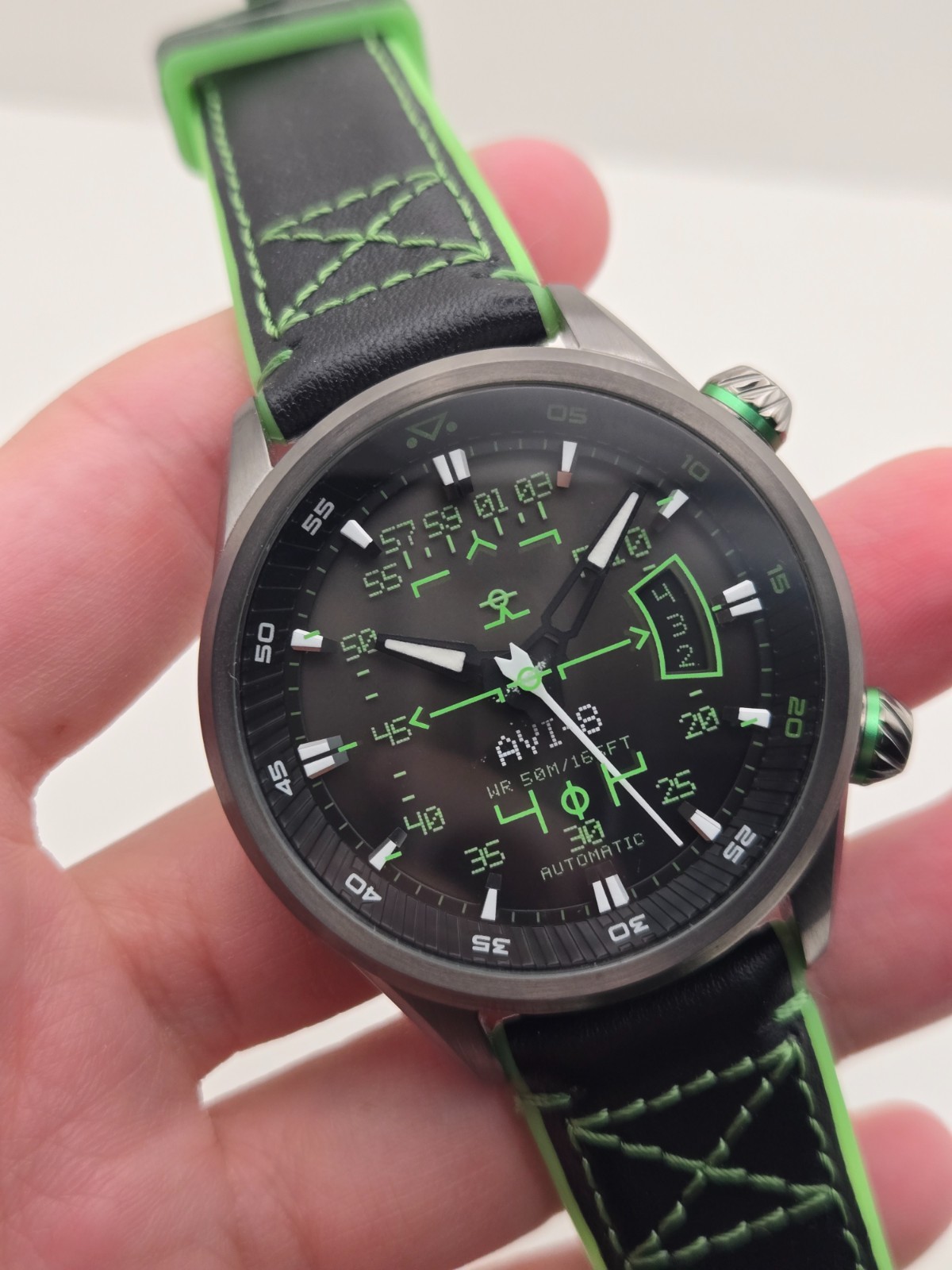 AVI-8 Hawker Hud Automatic Black / Leather | Black Dial Wristwatch AV-4117-02