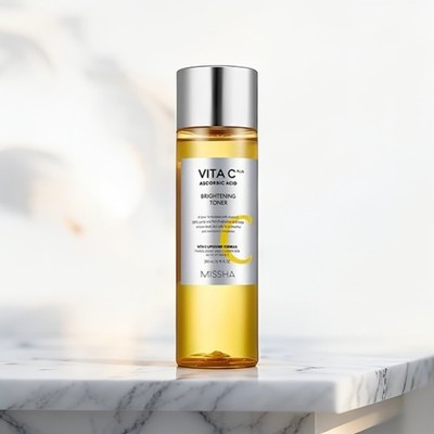 MISSHA Vita C Plus Brightening Toner  200ml