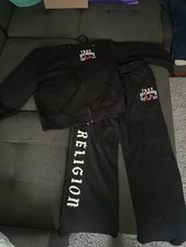 True Religion Mens 2PC Sweatsuit Size M Matching Hoodie Joggers Gift Set NWT