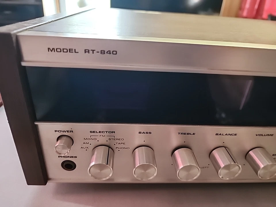 Receptor estéreo AM/FM cuadrafásico Marantz Superscope RT-840 reproductor de 8 pistas FUNCIONA Foto 3 de 4