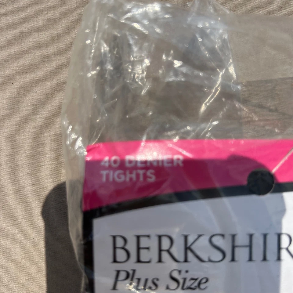 Berkshire Plus Size Tights The Easy On! Cooling Comfy Control Top Black 5X/6X - Image 3 of 4