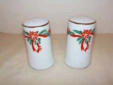 POINSETTIA & RIBBON Tienshan/Fairfield/Fine China Salt & Pepper Set- In Box