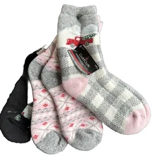 CUDDL DUDS Ladies Holiday Plush Fill One Size 4-10 Sock 3-Pack