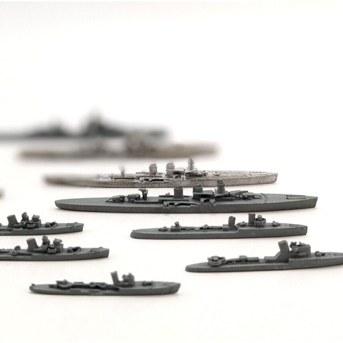 Diecast Metal Waterline Ships Miniature Lot of 16 Incomplete Some Painted - Picture 10 of 24
