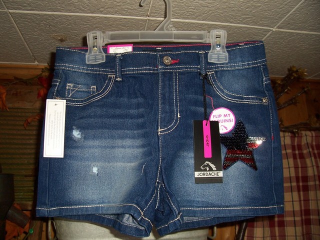 girls shorts size 8