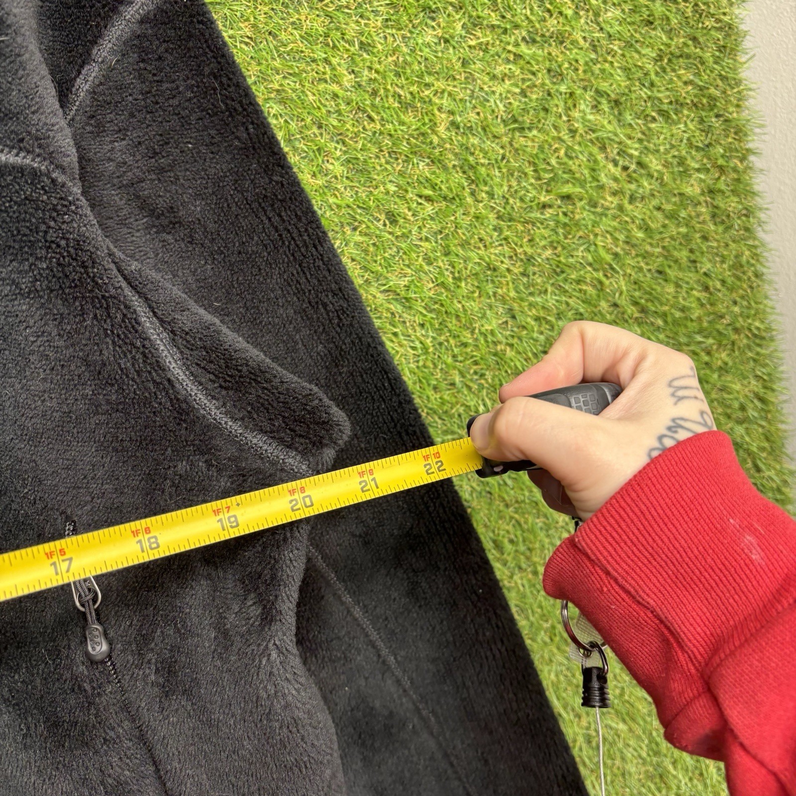 PATAGONIA R4 Jacket Mens Large Black Fleece Polyester Retro Zip Hiking Outdoor thumbnail 7