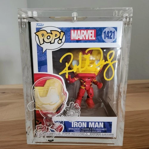 ⭐MARVEL FUNKO POP w/Custom Case: Robert Downey, Jr. signed IRON MAN 1421 GAA-COA