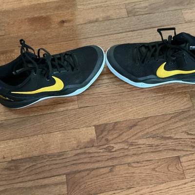 Nike Men's Low Top Lace-Up Basketball Sneakers Solid Black Yellow