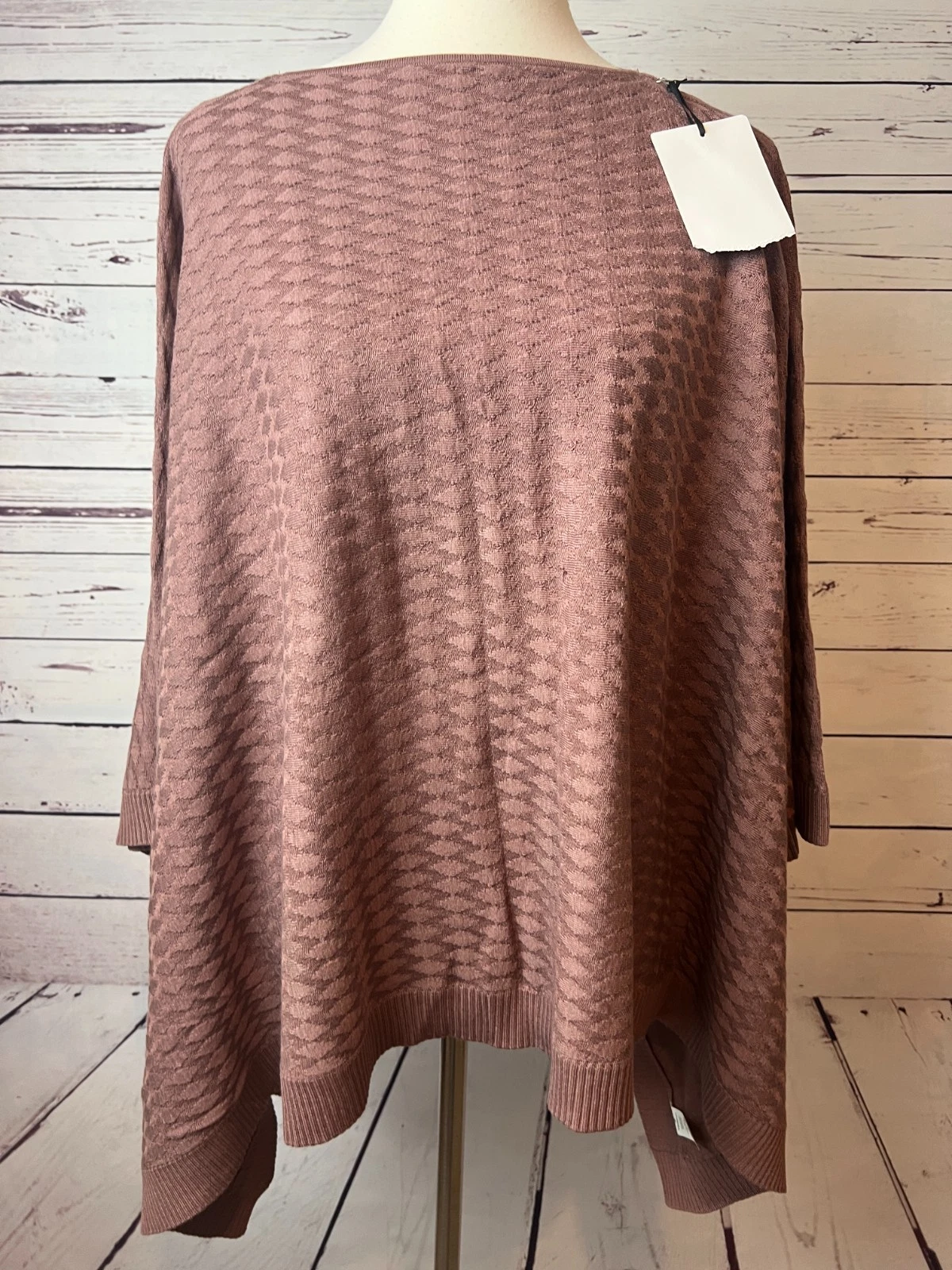 Lululemon Divinity Scarf Poncho Wrap One Size Shawl NWT Cashmere Spanish Oak New