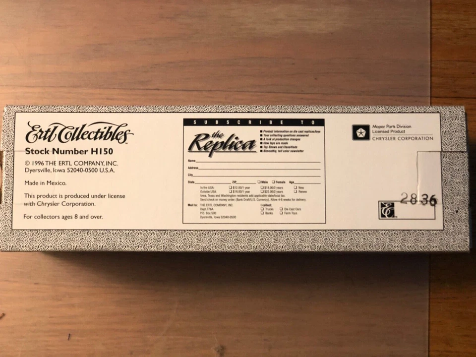 Dodge Airflow Tanker Bank 1939 "Costal" escala 1:38 fundido a presión por Ertl nuevo en caja 1996 Foto 4 de 4