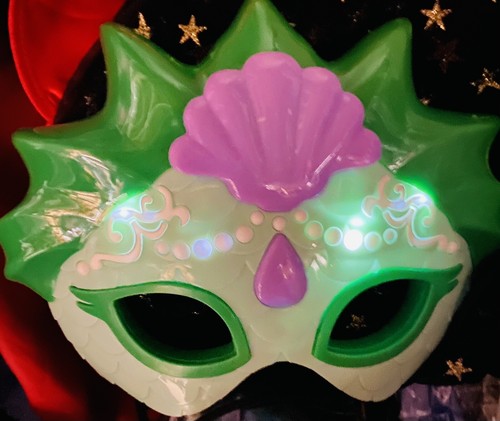 Mermaid Green Light Up Mask Halloween Costume Or Play Dress Up Girls Plastic 7” - Picture 5 of 7