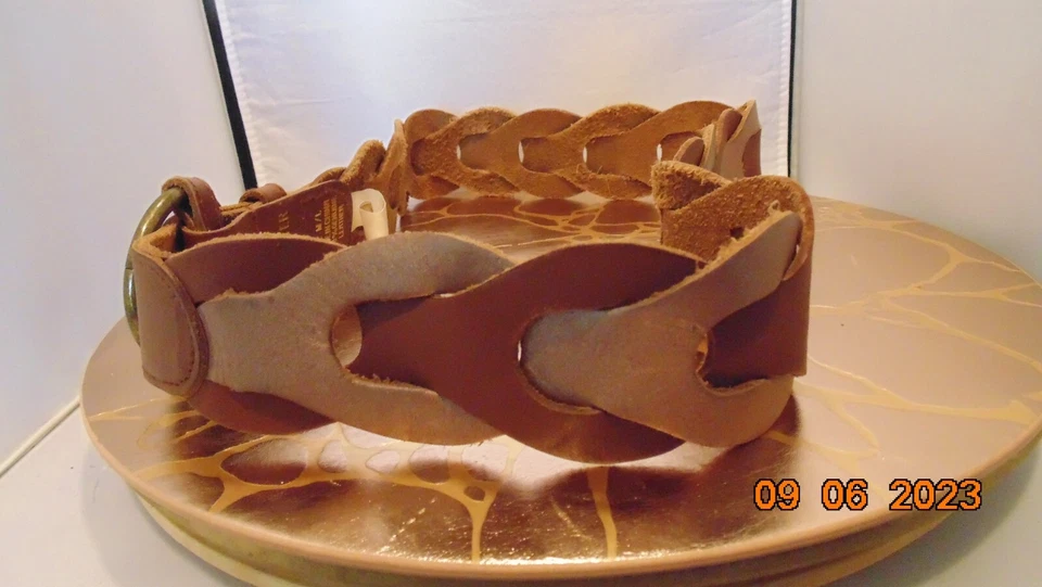 "Cinturón Hollister de cuero dorado tostado y rosa metálico con hebilla redonda de 2 1/4"" para mujer M/L" Foto 3 de 4