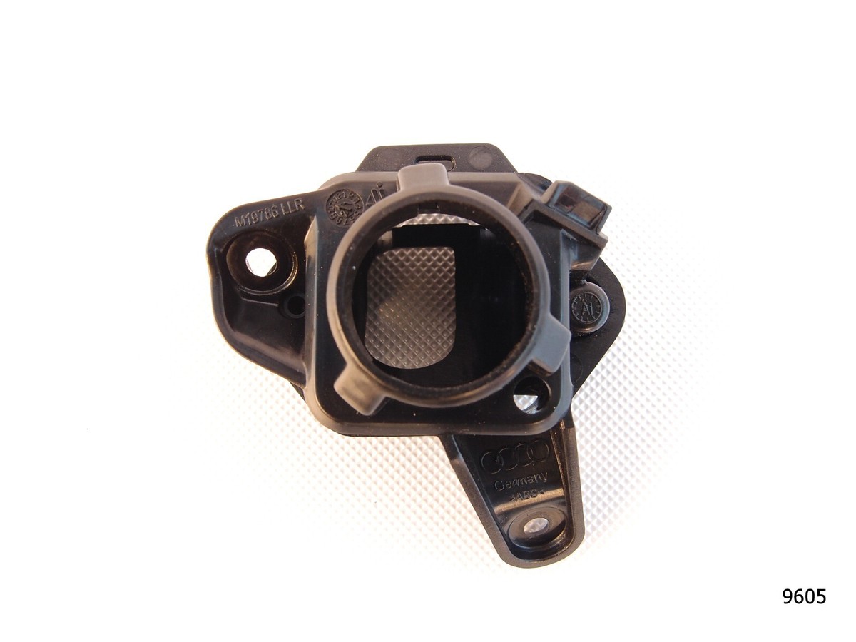 【真人出品】　p8 a6 e12 19-25 OEM AUDI A6 S6 A7 S7 A8 S8 SURROUND VIEW CAMERA BRACKET