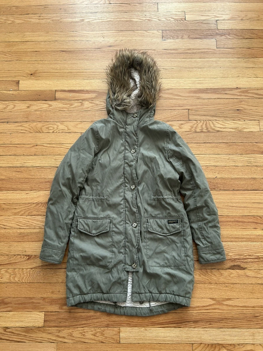 Abercrombie & Fitch Parkas Green Coats, Jackets & Vests for Women
