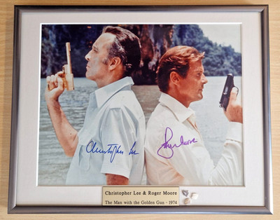ROGER MOORE ( ) & CHRISTOPHER LEE ( )   Original James Bond 007 Autogramm & COA