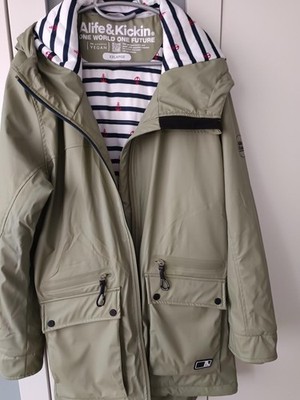 Mantel Parka von Alife and Kickin  VEGAN Soft GREEN Gr. 44 XXL Large NEU 