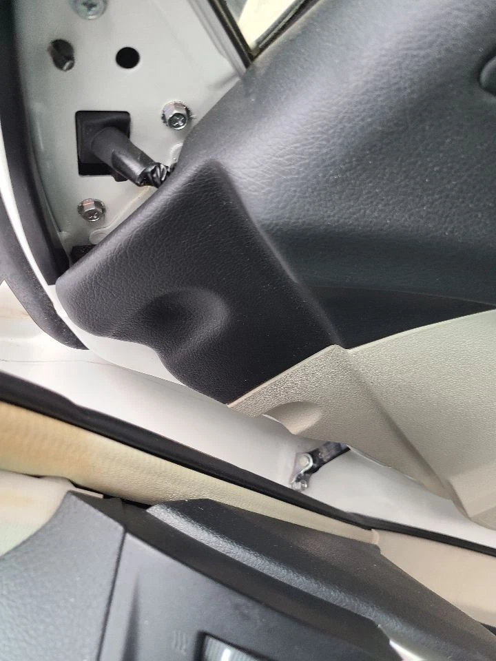 2010 2011 2012 2013 2014 SUBARU LEGACY Passenger Front Door Electric Sedan White Foto 4 de 4