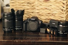 Canon EOS Rebel T7 Camera Bundle