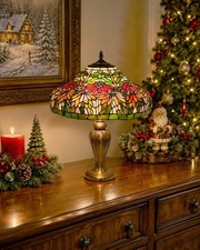 Tiffany Style Stained Glass Ornate Poinsettia Lamp