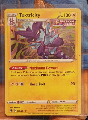 2021  Toxtricity  Holo 