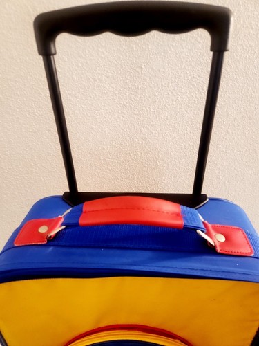 VINTAGE M&M’s World Candy Carry On Suitcase Luggage - Picture 7 of 17