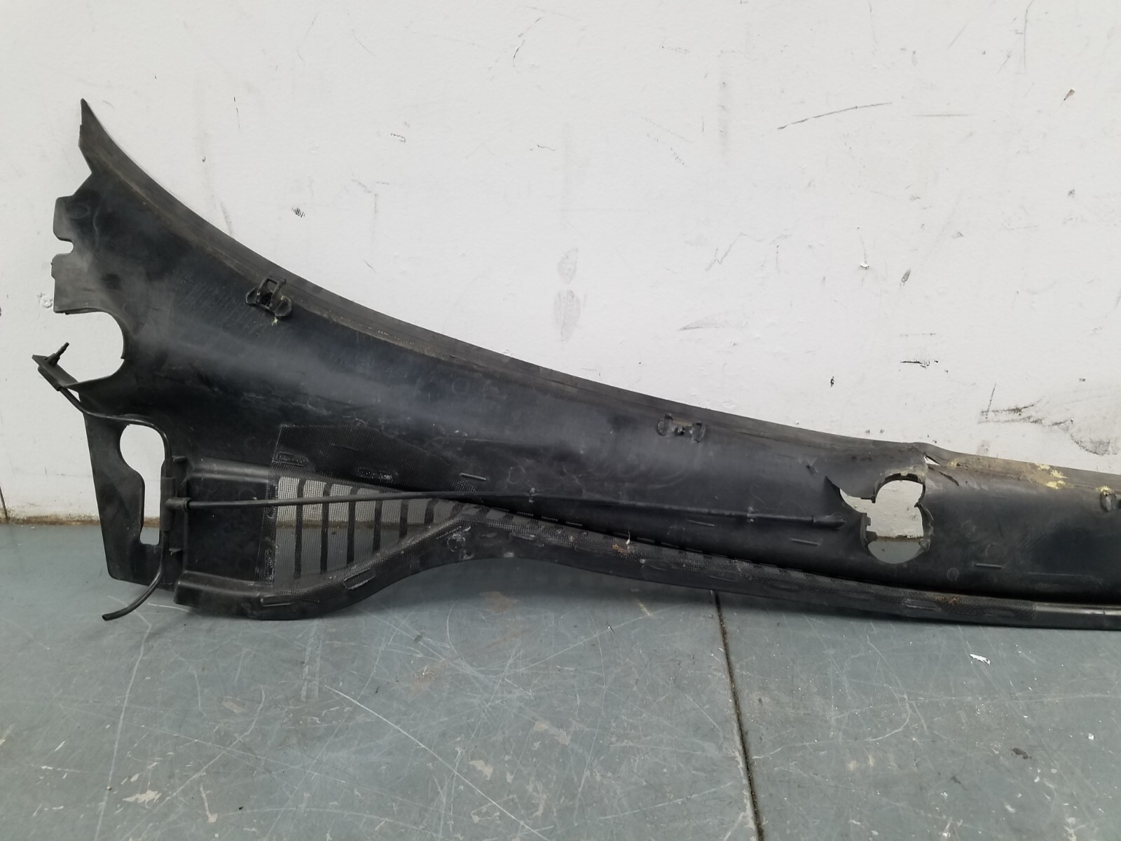 2007 Chevy Corvette C6 Z06 Windshield Wiper Cowl Damage 7228 P9 eBay