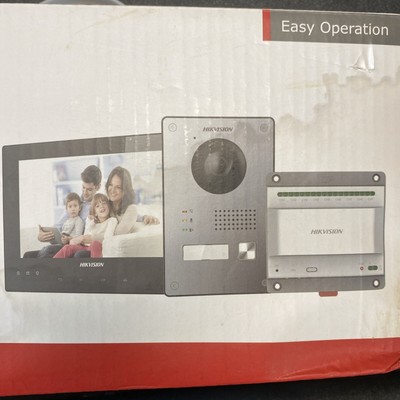 Hikvision DS-KIS701 video intercom post kit, 2MP HD camera, 7-inch TFT LCD