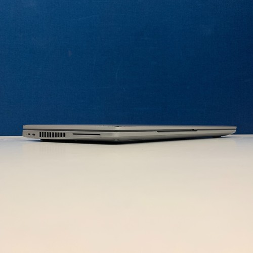 Dell Latitude 5520, i5-1135G7, 16GB RAM, 256GB SSD, Win 11, *BEZEL DMG + B GRD* - Picture 8 of 9