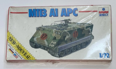 ESCI - M113 A1 APC Model Tank #8305 Kit Italy 1:72 MIB 
